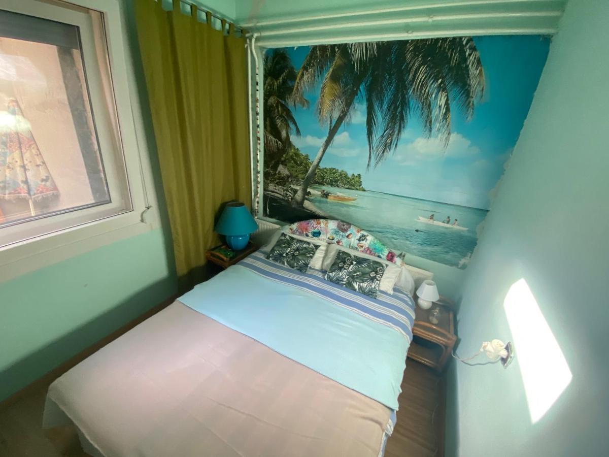 Grany'S Retro Guesthouse Near Budapest Airport 베체스 외부 사진