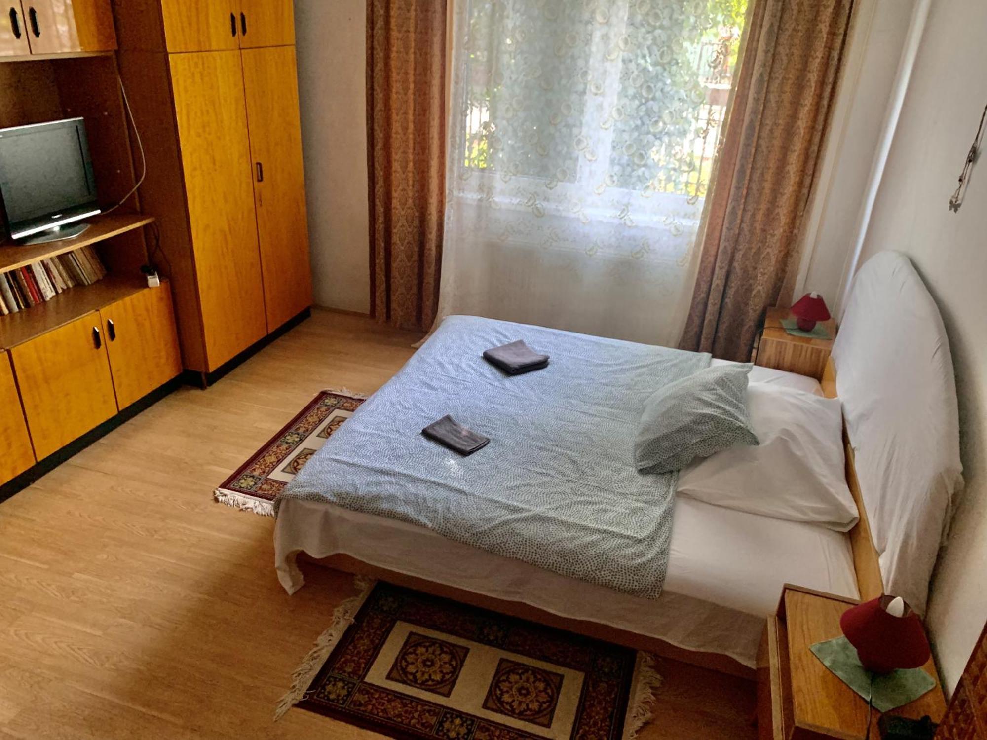 Grany'S Retro Guesthouse Near Budapest Airport 베체스 외부 사진